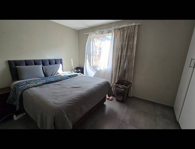 2 BEDROOM SECTIONAL TITLE FOR SALE IN NORTON SMALL FARMS